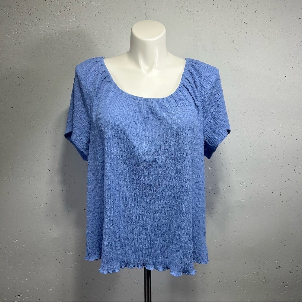 Lane Bryant Women's Blue Fitted Crop Cap Sleeve Top